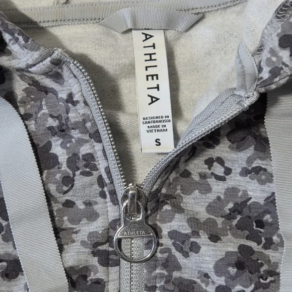 Athleta Balance Zip Up Hoodie, Grey, Women's Size Small - Picture 2 of 3
